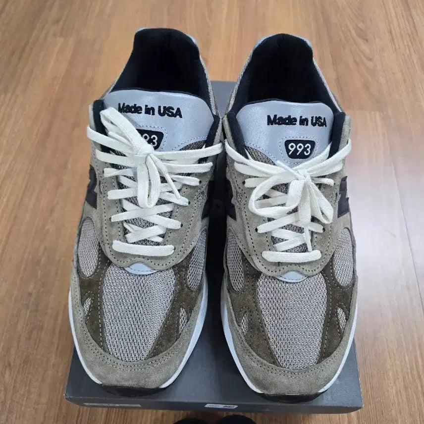[BUNJANG] New Balance x JOUND 993 Mushroom Sneakers / (285) 뉴발란스 자운드993 머쉬룸 uk