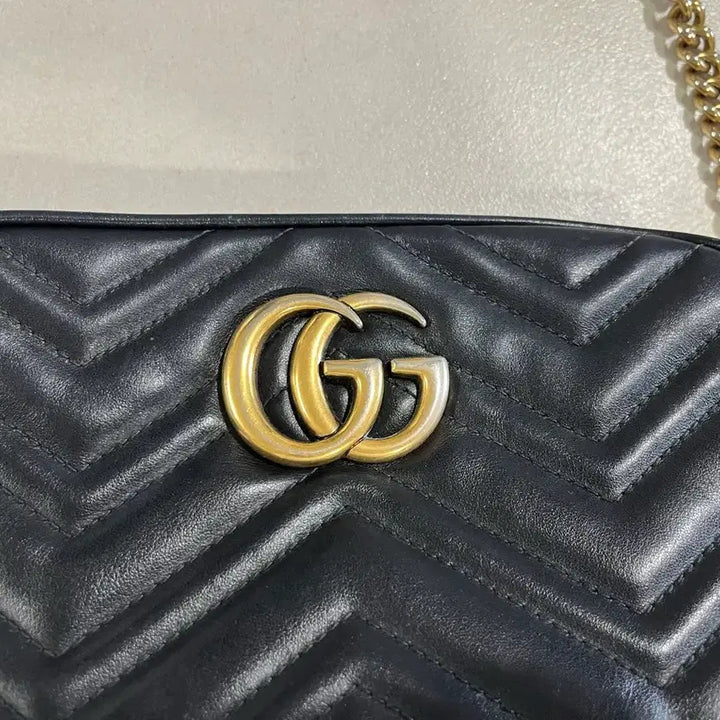 [BUNJANG] Gucci Marmont Matelassé Shoulder Bag Black / 구찌 마몽 마틀라세 숄더백 블랙