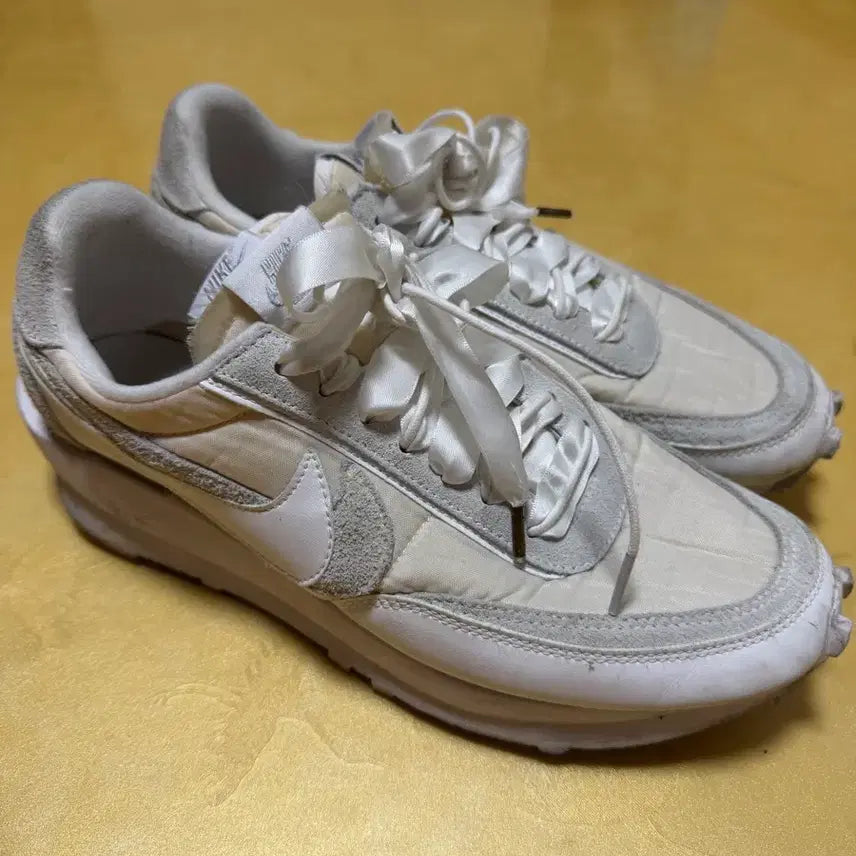 [BUNJANG] Nike x Sacai Nylon LDWaffle Sneakers White 280 / 나이키 x 사카이 나일론 LD 화이트 스니커즈 운동화 280