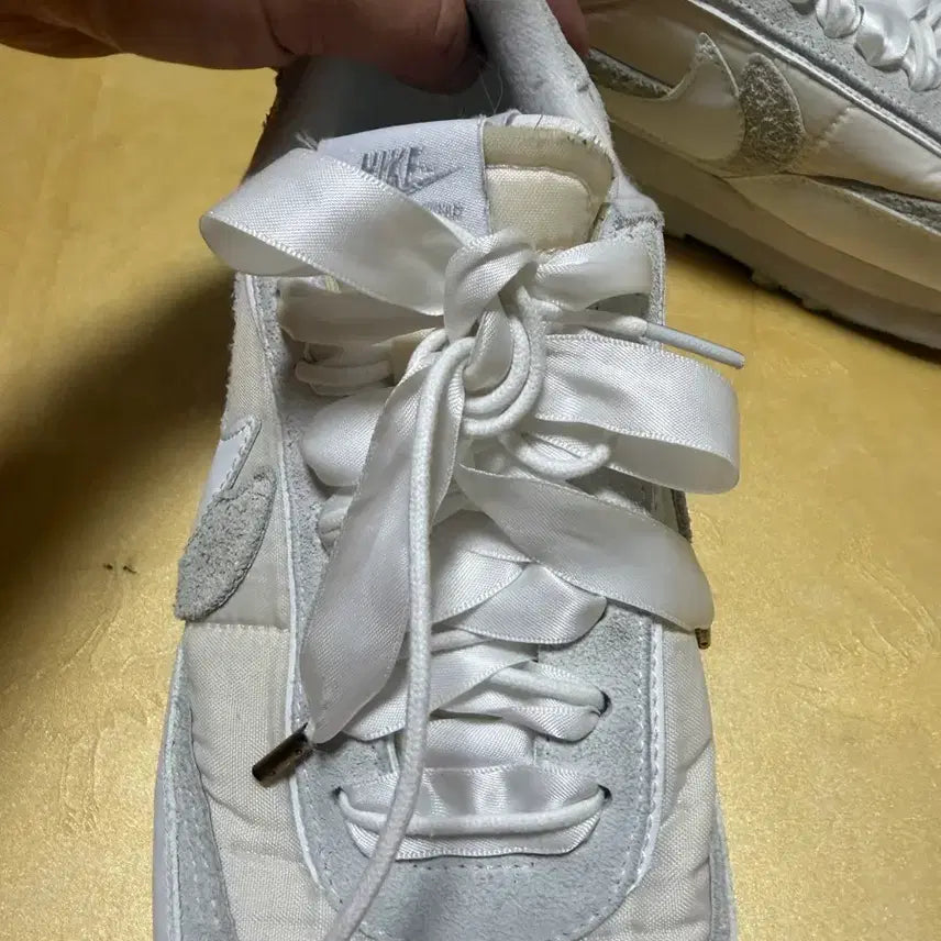 [BUNJANG] Nike x Sacai Nylon LDWaffle Sneakers White 280 / 나이키 x 사카이 나일론 LD 화이트 스니커즈 운동화 280