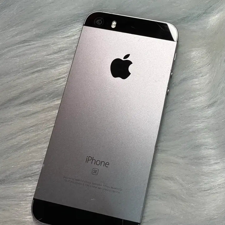 [BUNJANG] Apple iPhone SE 16GB Space Gray (100% Battery) / [당일발송/배터리100%] 아이폰se 16GB 스페이스그레이 무음카메라