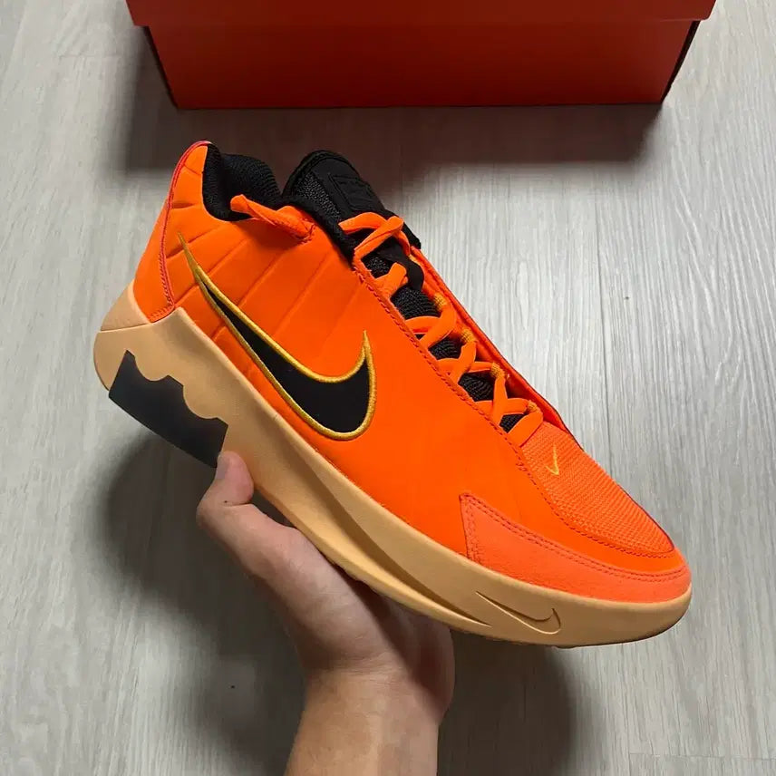 [BUNJANG] Nike LeBron Witness 9 Basketball Shoes / 나이키 르브론 위트니스 9 농구화 275