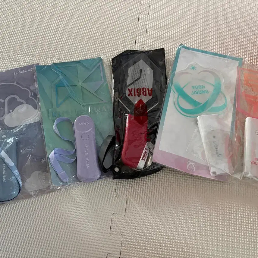 [BUNJANG] Light Stick Bundle Set / 하성운,김재환,AB6IX,윤지성,배진영 라이트스틱