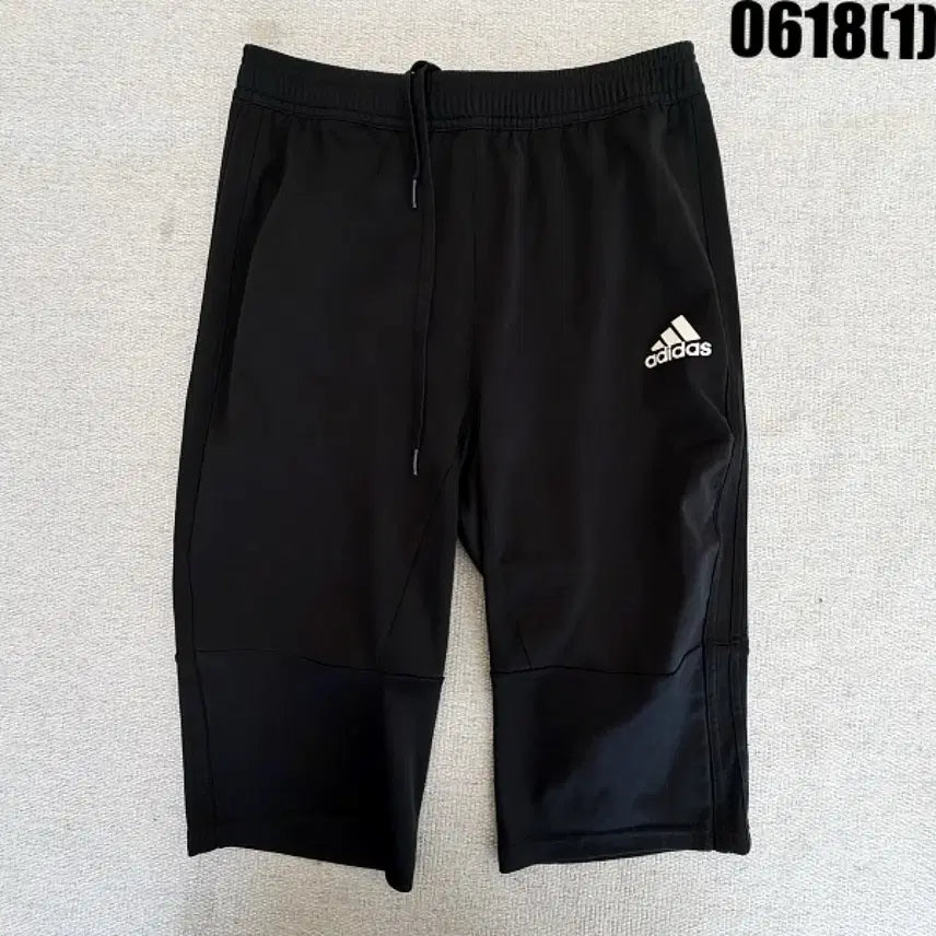 [BUNJANG] Adidas Black Shorts L / 아디다스 반바지 블랙 L
