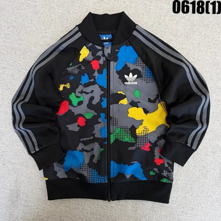 [BUNJANG] Adidas Kids Camouflage Pattern Track Top / 아디다스 키즈 트랙탑 카모플라쥬 패턴 95