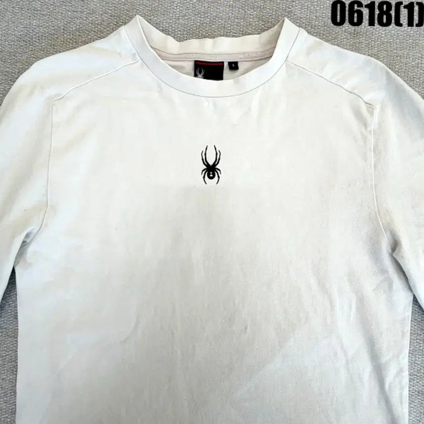 [BUNJANG] Spider Short Sleeve T-Shirt White Size S / 스파이더 반팔티 화이트 S
