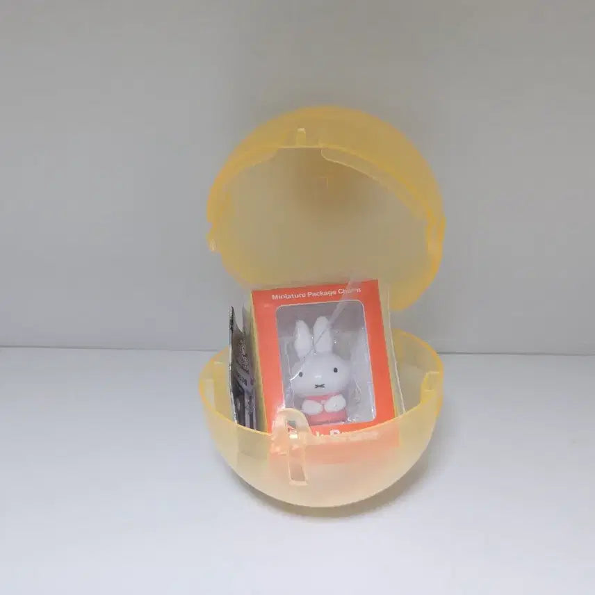 [BUNJANG] Miffy Gacha Miniature Package Charm Gacha / 미피 가챠 미니어쳐 패키지 챰 가챠