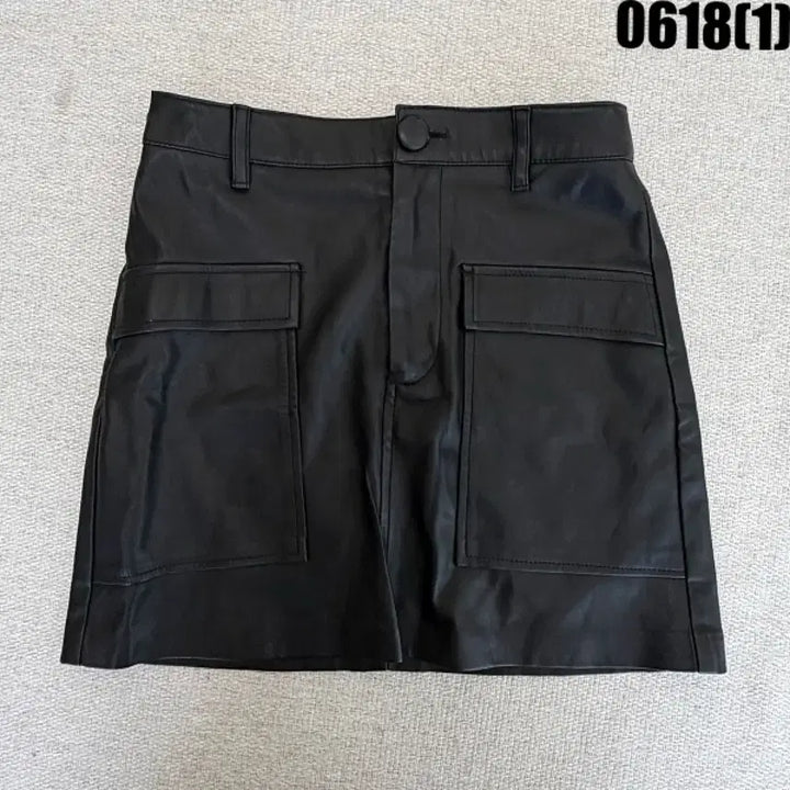[BUNJANG] Zara Leather Cargo Mini Skirt Black XS / 자라 가죽 카고 스커트 블랙 XS