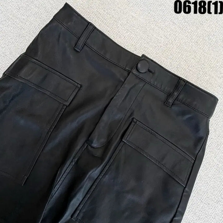 [BUNJANG] Zara Leather Cargo Mini Skirt Black XS / 자라 가죽 카고 스커트 블랙 XS