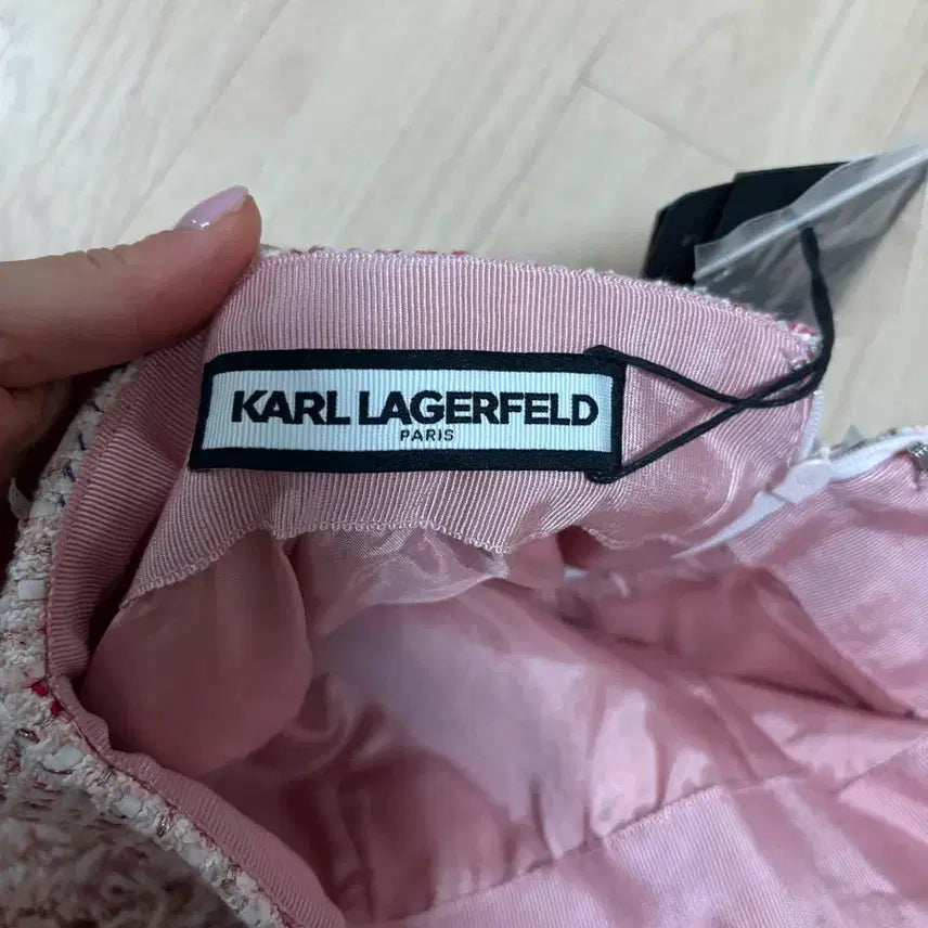 [BUNJANG] Karl Lagerfeld Tweed Skirt / 칼라거펠트 트위드 스커트 새상품