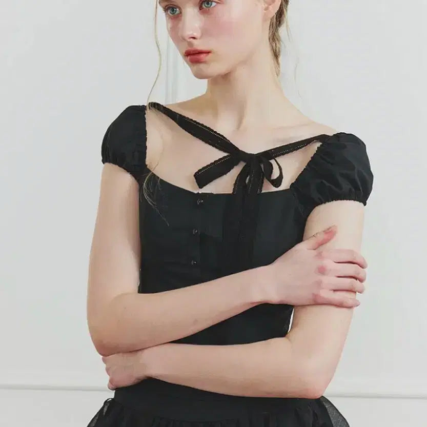 [BUNJANG] Pain Or Pleasure Wendy Ribbon Blouse Black / 페인오어플레져 WENDY RIBBON BLOUSE black