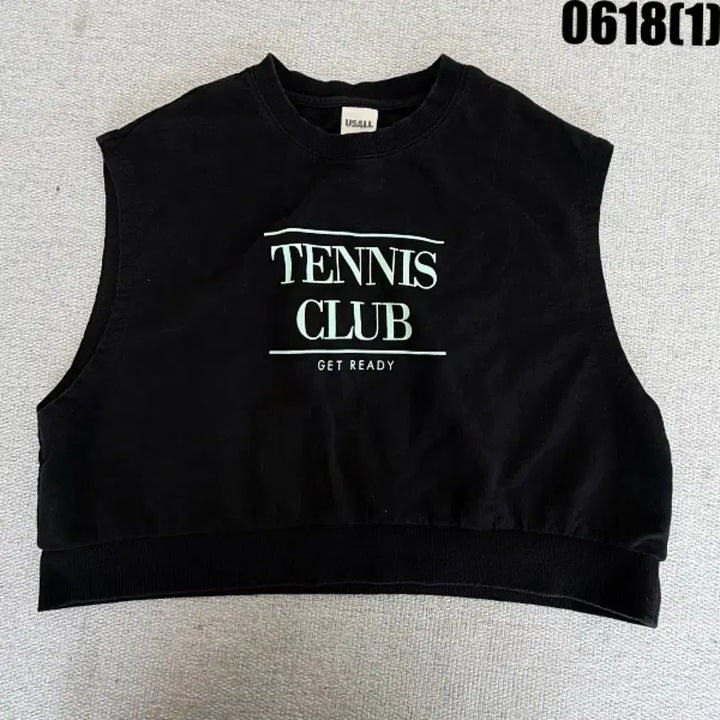 [BUNJANG] USALL Tennis Club Sleeveless Crop Top Black / USALL 테니스클럽 민소매 크롭탑 블랙 160
