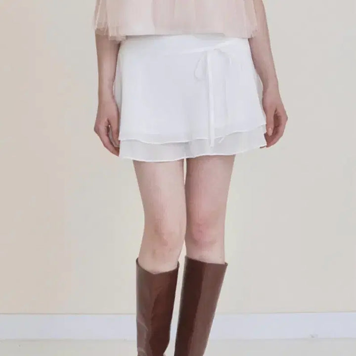 [BUNJANG] Not Your Roses Ray Skirt (White) / 낫유어로즈 레이 스커트 (화이트)