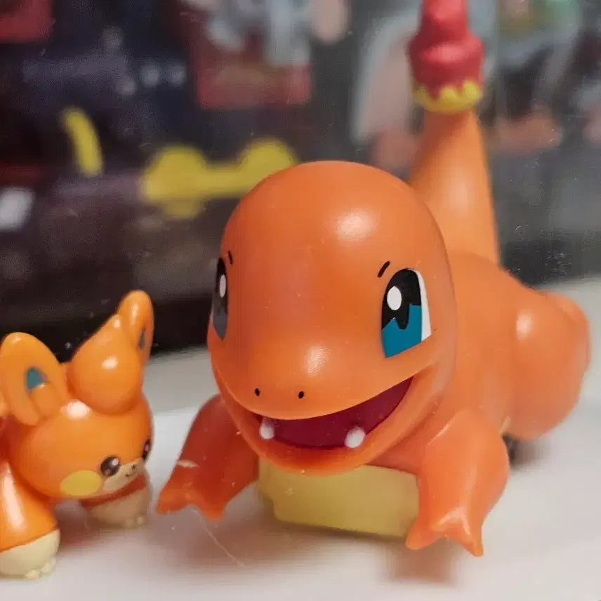 [BUNJANG] Pokemon Run Pull Back Charmander (Opened) / [판매] 포켓몬 런 풀백 파이리 개봉