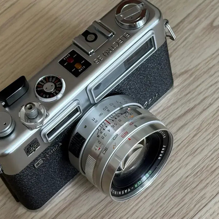 [BUNJANG] Yashica Electro 35 GSN Film Camera / 야시카 일렉트로35 GSN 필름카메라