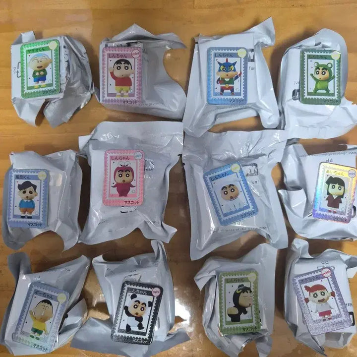 [BUNJANG] Crayon Shin-chan Sealed Rice Grain Figure Bundle Set / [미개봉,비공굿] 짱구는 못말려 쌀알피규어 일괄 시크릿 포함