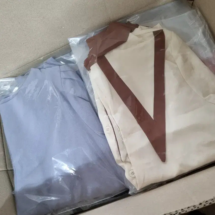 [BUNJANG] 100 Piece Bundle - New &amp; Used Clothing (M-2XL) / 의류 1kg 단위로 판매합니다