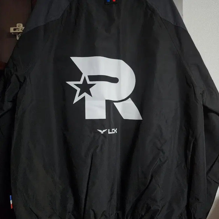 [BUNJANG] KT Rolster 2023 LCK Uniform Windbreaker Jacket XL (105) / 2023 KT 롤스터 유니폼 바람막이