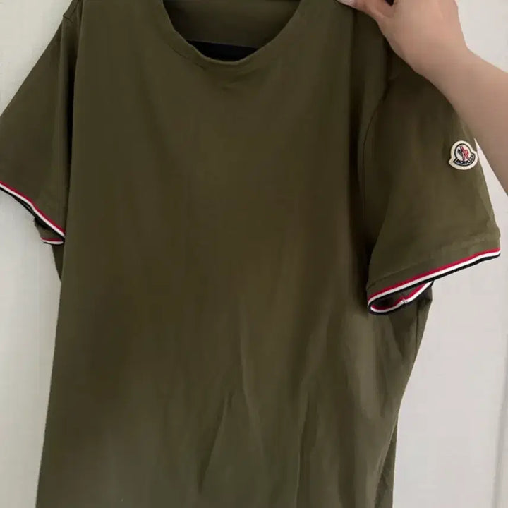 [BUNJANG] Moncler Khaki Short Sleeve T-Shirt XL / 몽클레어 카키 반팔 xl