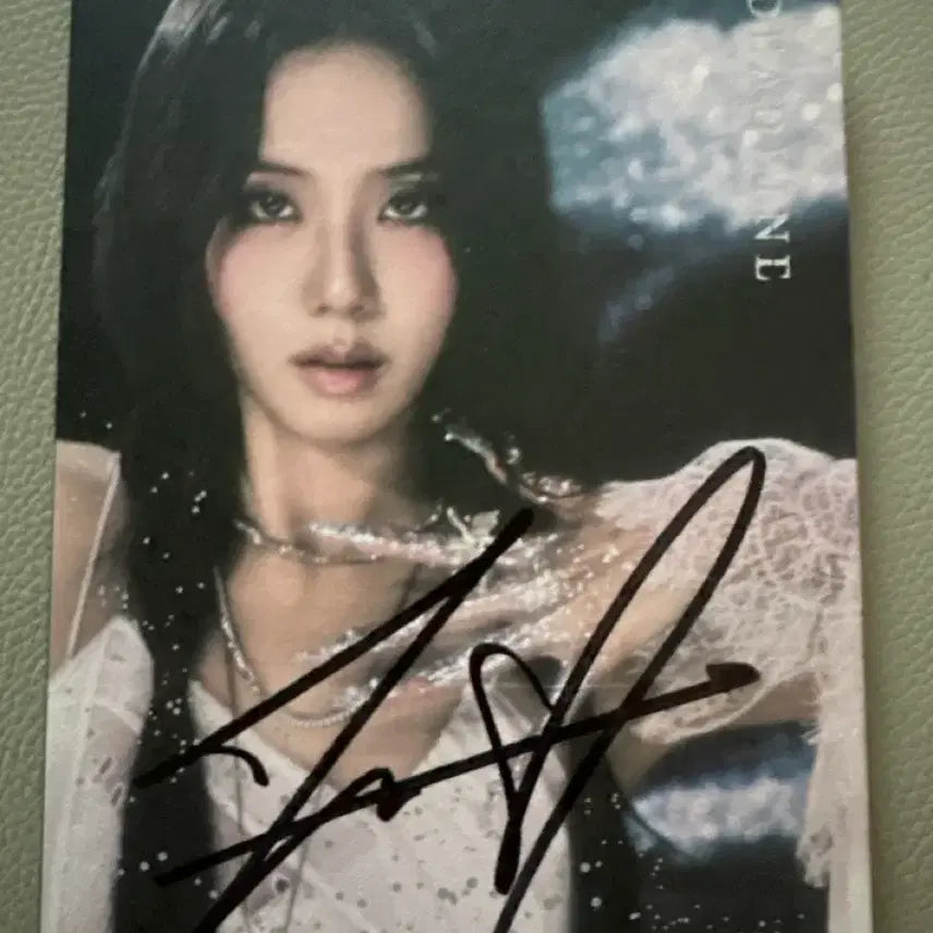 [BUNJANG] BLACKPINK Jisoo DEADLINE Autographed Album (Not For Sale) / 블랙핑크 데드라인 지수버전 친필사인 (비매)