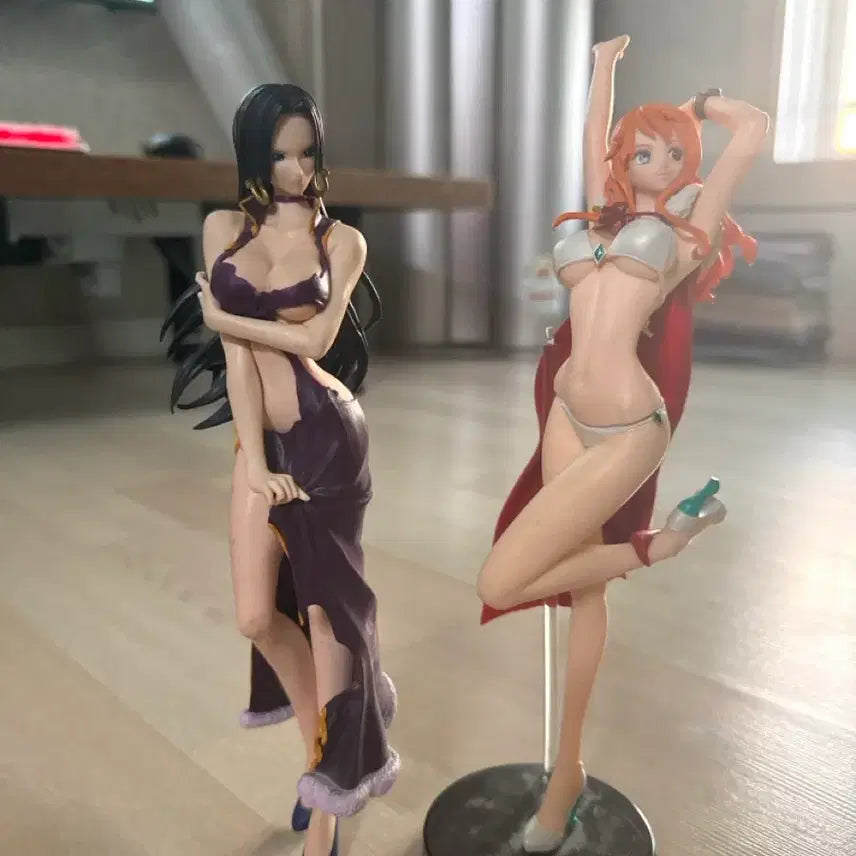 [BUNJANG] One Piece Nami &amp; Boa Hancock Figure Bundle / 원피스 나미 보아핸콕 피규어