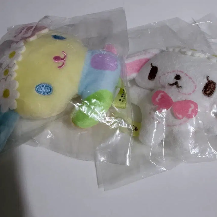 [BUNJANG] Sanrio SeaPLla Limited Edition Scented Flower Mascot Keychain Gacha Shiro-usa Usahana / 산리오 씨플라 한정 향기나는 꽃 마스코트 키링 가챠 시로우사 우사하나