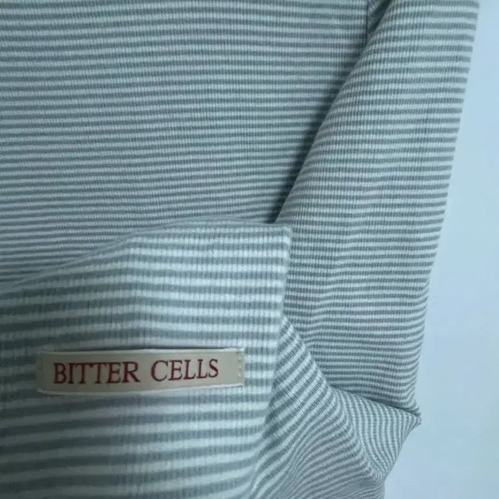 [BUNJANG] Bitter Cells Stripe Long Sleeve T-Shirt / 비터셀스 스트라이프 긴팔 티셔츠