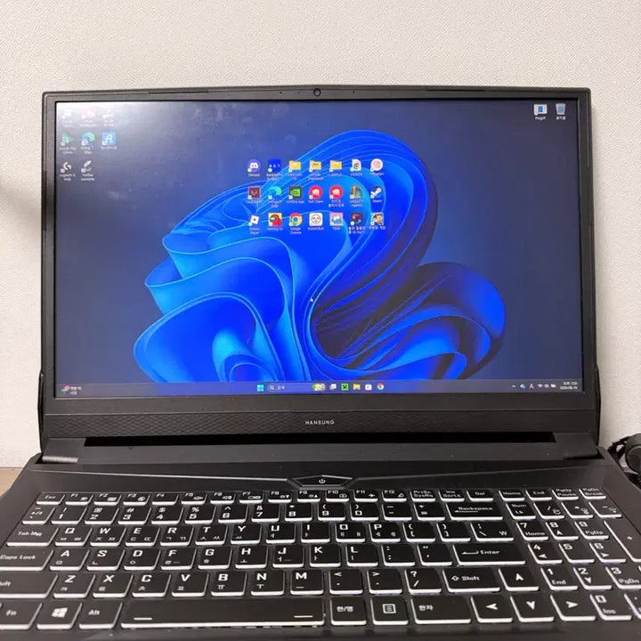 [BUNJANG] Hansung Boss Gaming Laptop RTX 2060 144Hz / 2060 한성 보스게이밍 노트북 144hz 지원