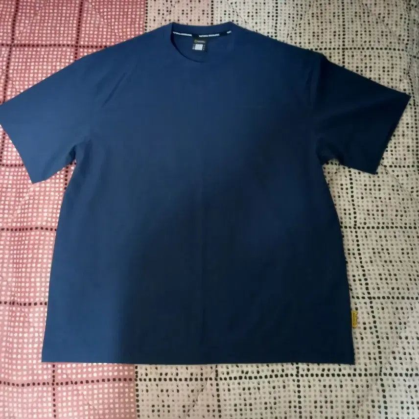 [BUNJANG] National Geographic Woven Half-Sleeve Windbreaker T-Shirt Size 110 / 내셔널 지오그래픽 우븐 바람막이 반팔티 110 2025년식 상태A급 @@