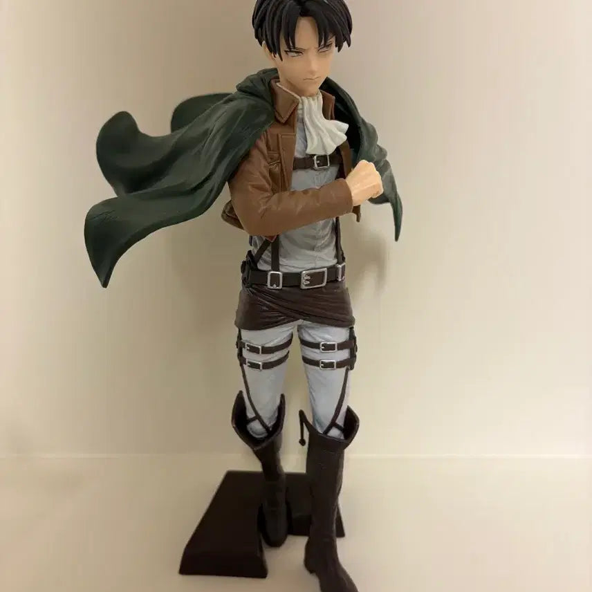 [BUNJANG] Banpresto Grandista Levi Ackerman Figure / 반프레스토 그란디스타 리바이 아커만 피규어