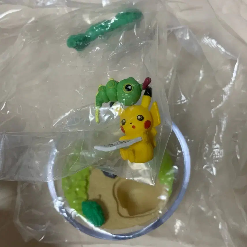 [SOLD OUT] 포켓몬센터 한정 테라리움 피규어