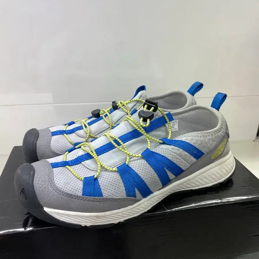[BUNJANG] Kin Sneakers Athletic Shoes 235mm / 킨 스니커즈 운동화 235mm