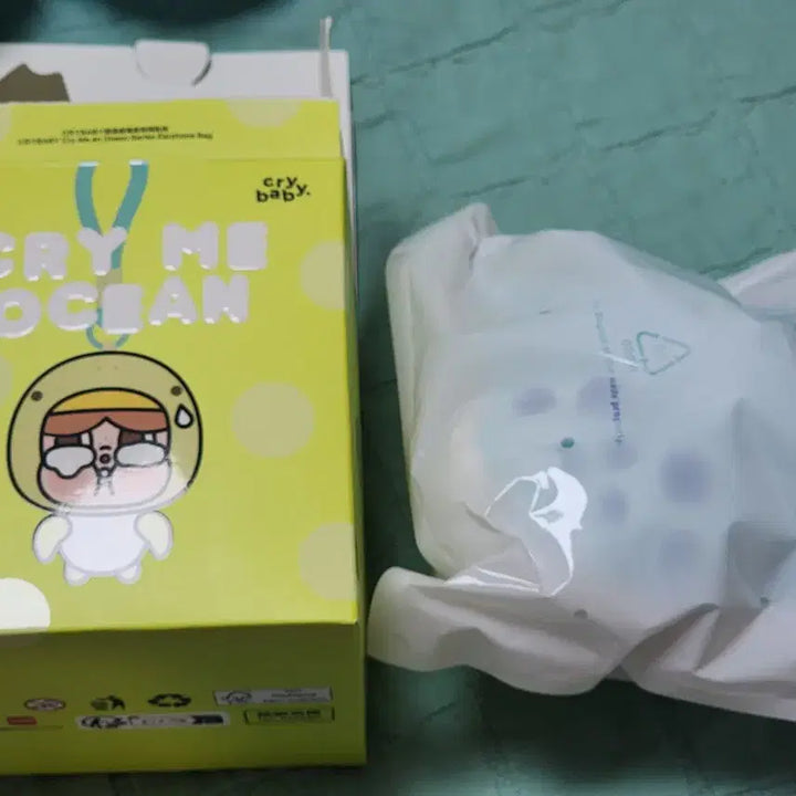 [BUNJANG] CryBaby Tears Sea Earphones / 크라이베이비 눈물 바다 이어폰 백 만타 가오리