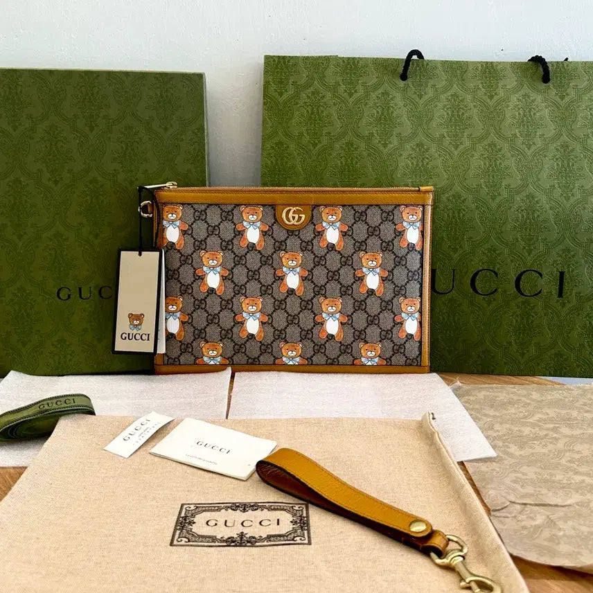 [BUNJANG] Gucci x Kai Collaboration Supreme Clutch Bag Limited Edition / 한정판[정품/풀구성] 구찌 x 카이 콜라보 클러치백 상태최상