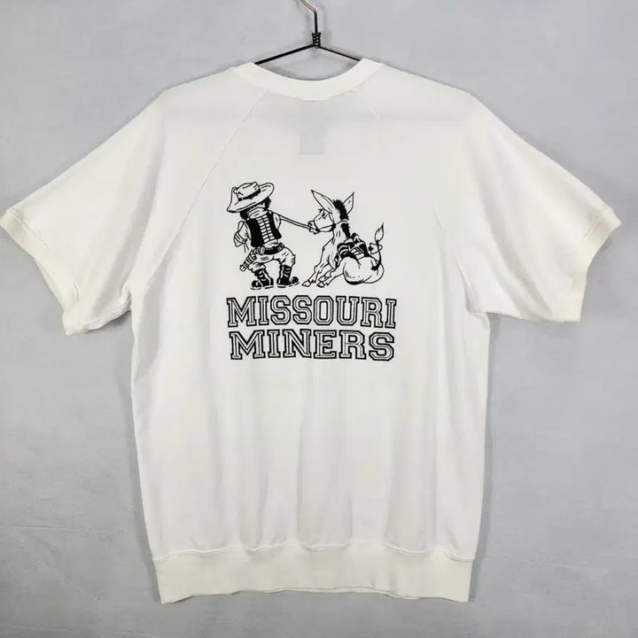 [SOLD OUT] 와일드 동키 맨투맨