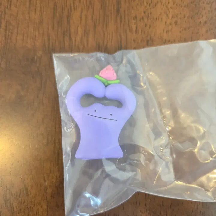 [SOLD OUT] 포켓몬스터 메타몽 가챠