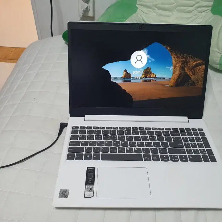 [BUNJANG] Lenovo IdeaPad Slim 3 15IML5 Intel Core i3-10th Gen Laptop / 레노버 노트북 아이디어패드 Slim3-15IML5Li3-10세대