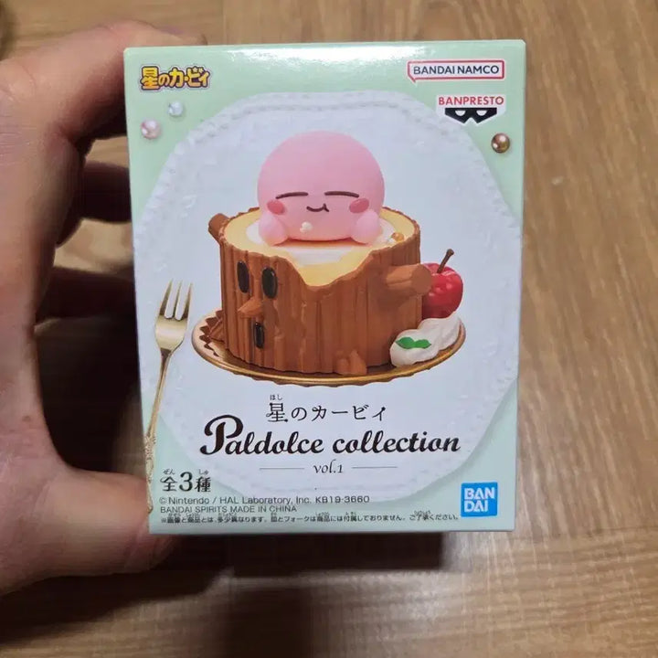 [SOLD OUT] 닌텐도 별의커비 롤케익 커비 피규어팝니다