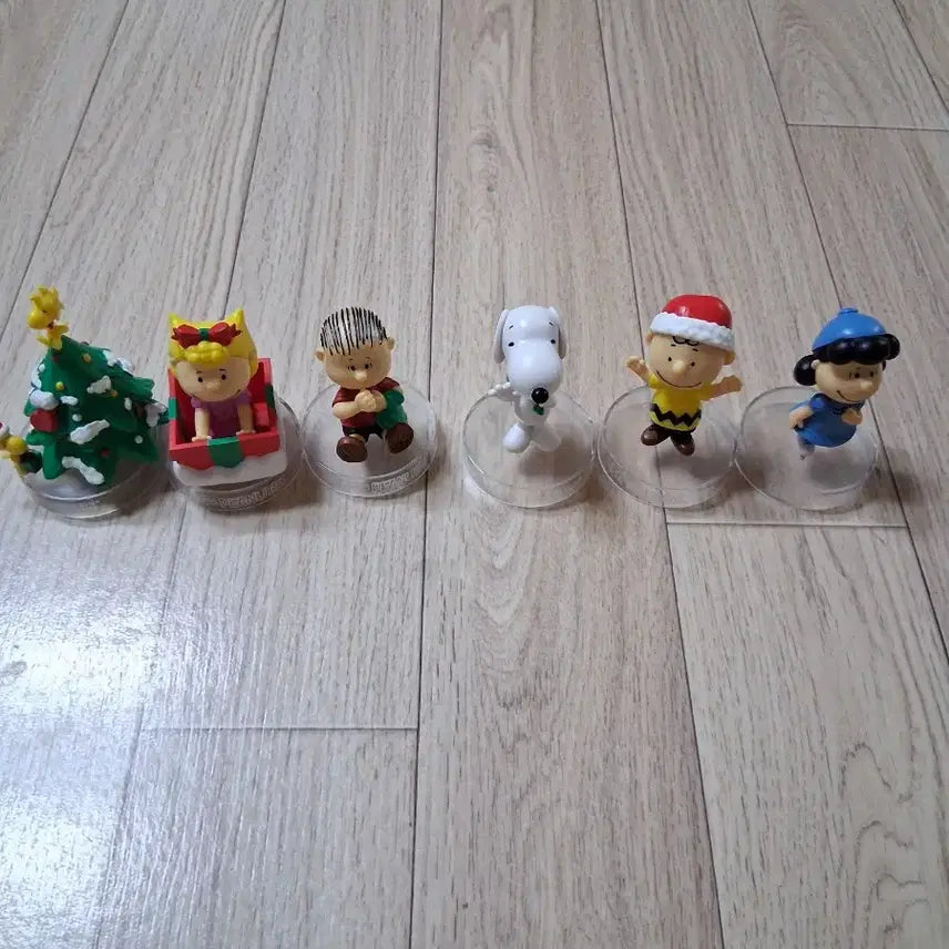 [BUNJANG] Snoopy Christmas Figure Set / 스누피 크리스마스 피규어 세트 롯데리아