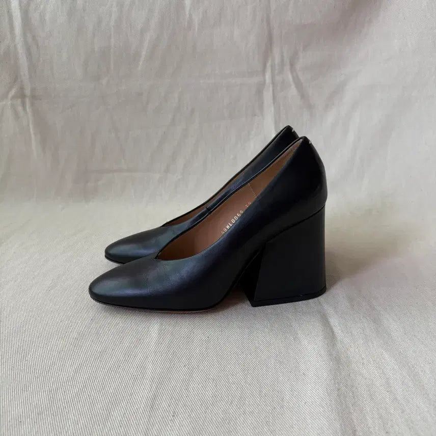 [BUNJANG] Maison Margiela Block Wedge Heel Pumps / 메종 마르지엘라 블록 웨지힐 펌프스