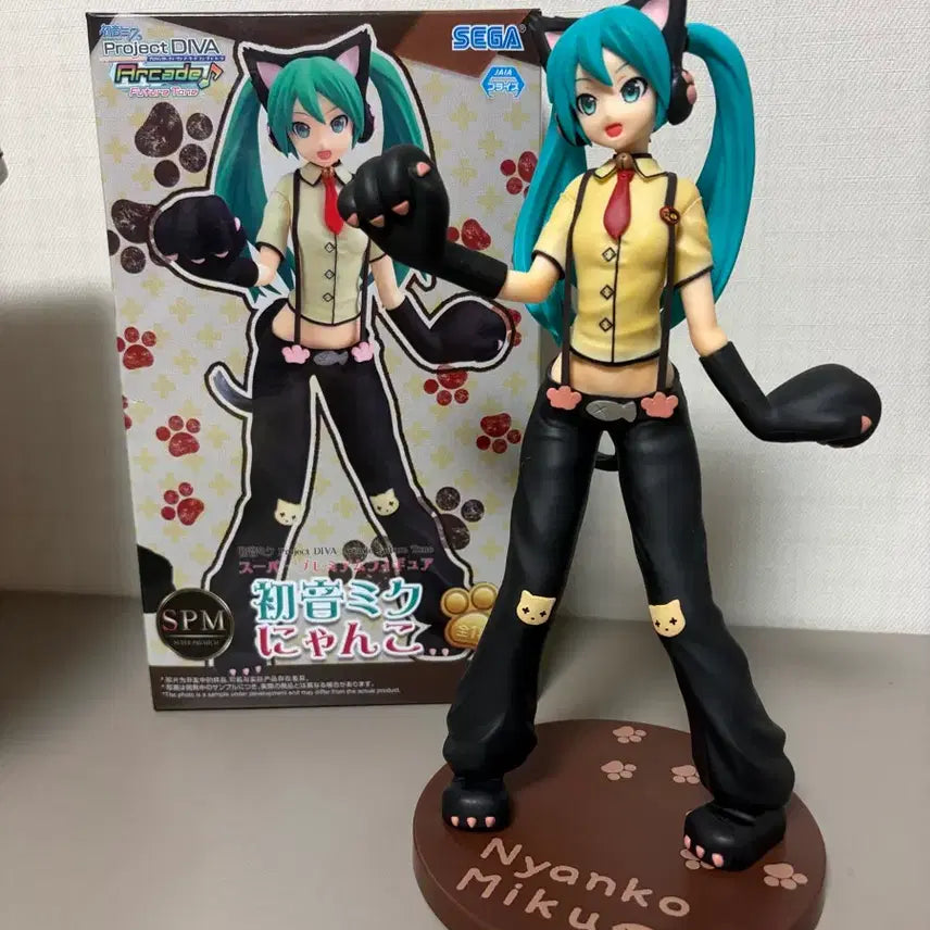 [BUNJANG] Miku Nyanko Sega Figure / 미쿠 냥코 세가 피규어