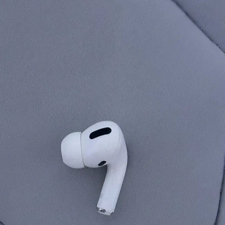 [BUNJANG] Apple AirPods Pro 1st Generation Right Earbud / 에어팟 프로 1세대 오른쪽 이어버드