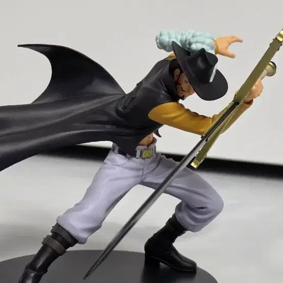 [BUNJANG] Banpresto Dracule Mihawk Battle Record Collection Figure / 반프레스토 미호크