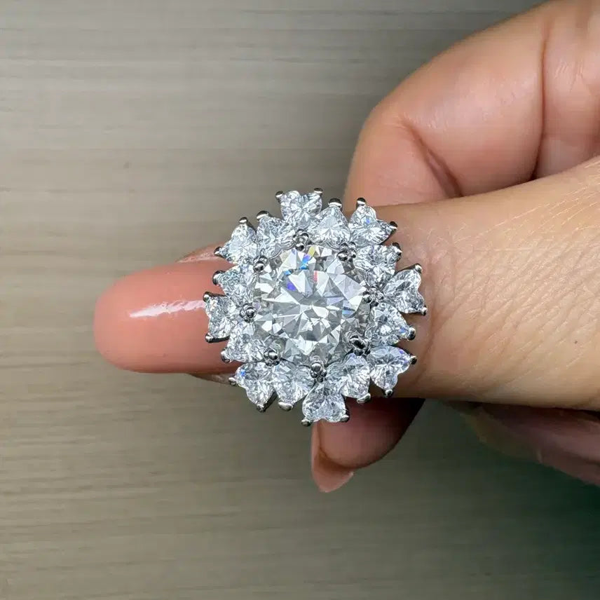 [BUNJANG] Moissanite 5 Carat Flower Ring Size 20 / 모이사나이트 5캐럿 플라워 반지 20호 U9 1/2 (새제품)