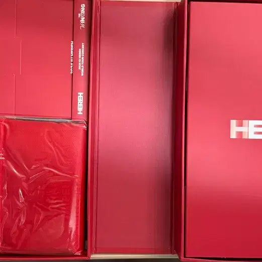 [SOLD OUT] 아이유 HEREH 콘서트 블루레이+DVD 세트