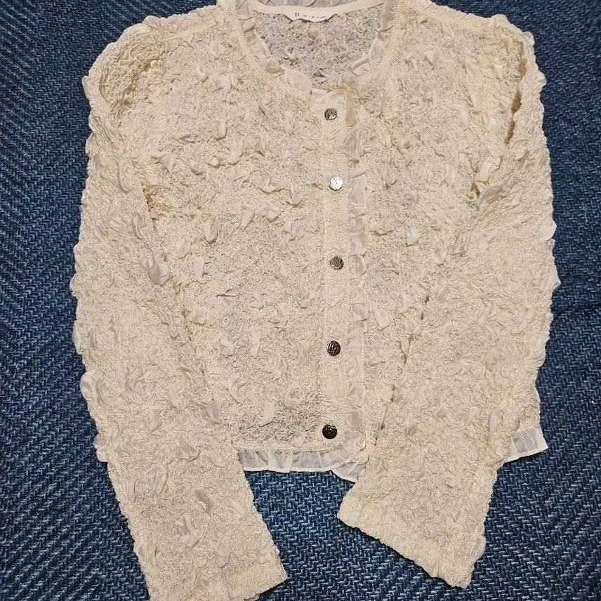 [BUNJANG] It Misha Cream Textured Cardigan / 잇 미샤 크림색 텍스처 가디건