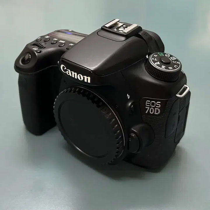 [BUNJANG] Canon EOS 70D DSLR Body / 캐논 DSLR EOS 70D 바디