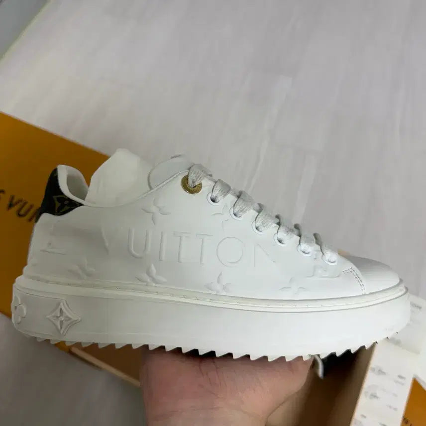 [BUNJANG] Louis Vuitton Time Out Sneakers / (35)루이비통 타임아웃 스니커즈