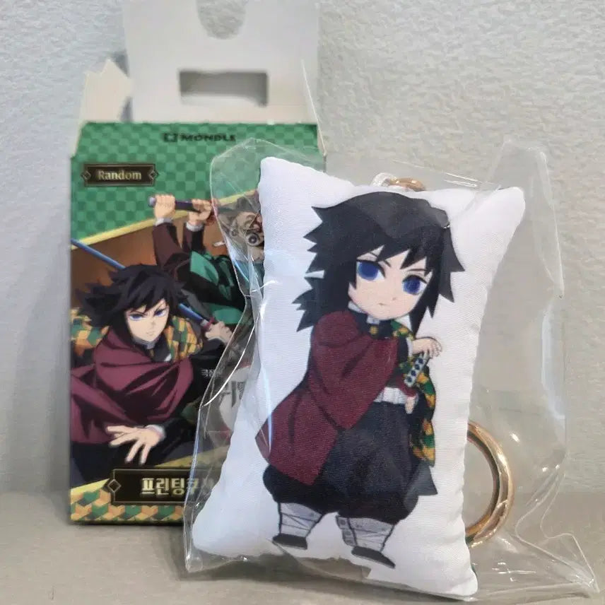 [BUNJANG] Demon Slayer Giyu Printing Cushion Keychain / 귀멸의 칼날 기유 프리팅쿠션 키링