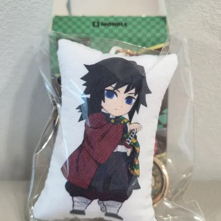 [BUNJANG] Demon Slayer Giyu Printing Cushion Keychain / 귀멸의 칼날 기유 프리팅쿠션 키링